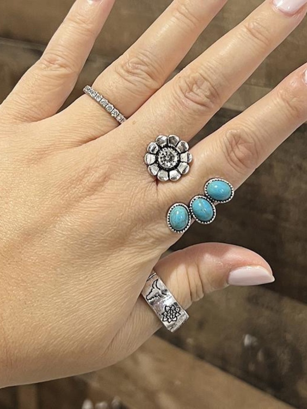 Turquoise Triple Stone & Silver Flower Ring - Women Jewelry Used